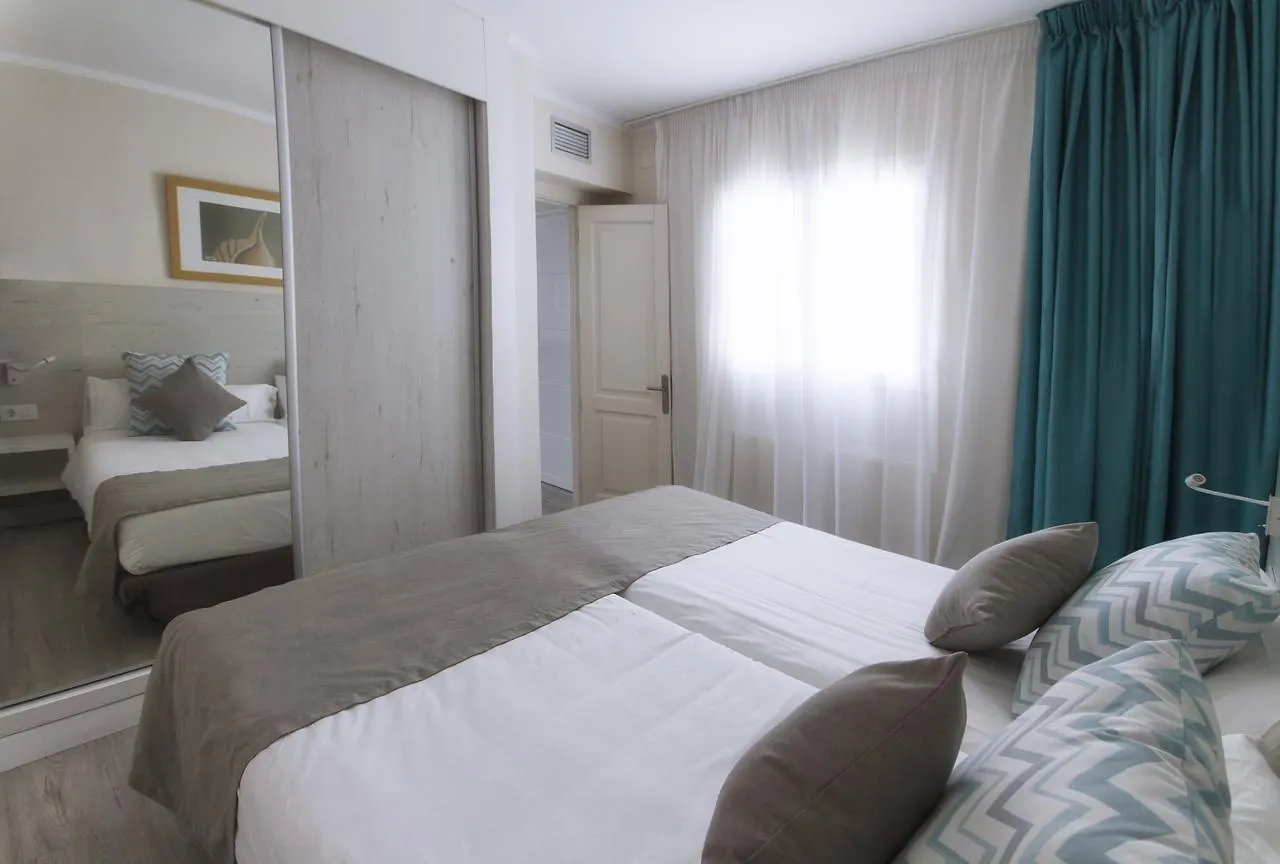 Gloria Izaro Club Hotel Puerto del Carmen  Hotel apartamentowy Puerto del Carmen (Lanzarote)