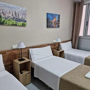 https://hostal-elkano.topbarcelonahotels.com